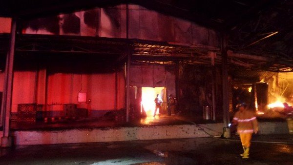 공장화재 사진.jpg