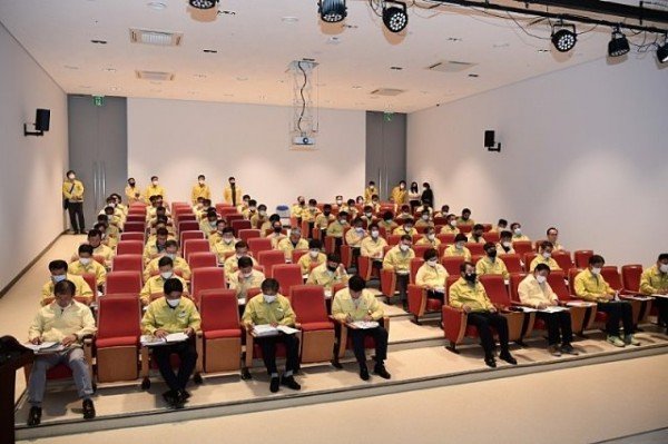 김천시,_사명대사_공원에서_현장_회의_개최-총무새마을과(사진1).jpg