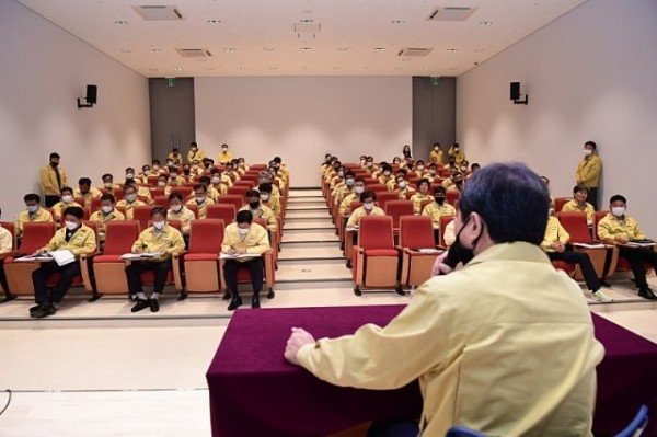 김천시,_사명대사_공원에서_현장_회의_개최-총무새마을과(사진3).jpg