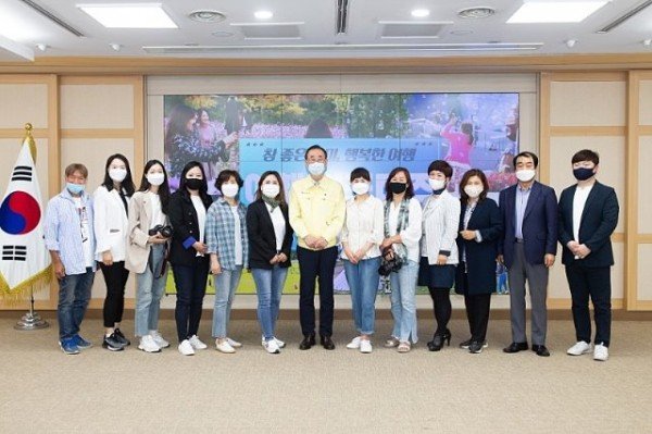 관광진흥과_구미여행리포터즈_발대식_개최2.jpg