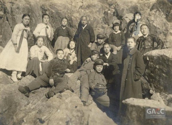 사본 -사본 -2. 금상-1930년대 후반 가일마을 사람들(권대훈).jpg