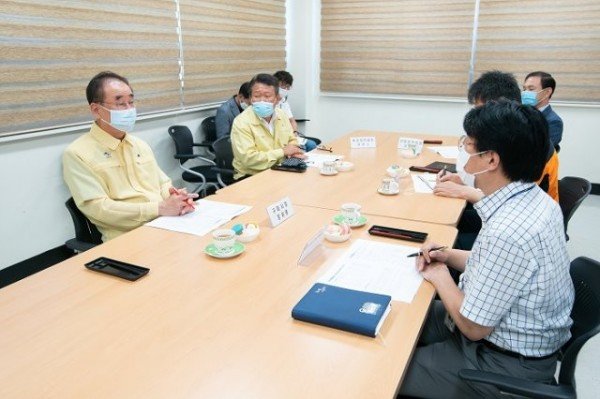 [환경보전과]구미시장 구미화학재난합동방재센터 방문3.jpg