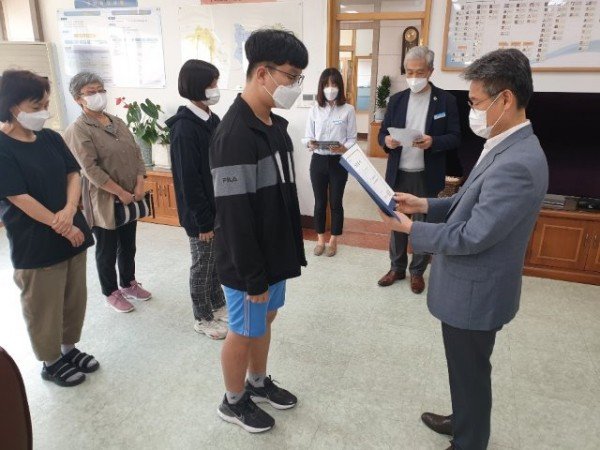 [교육지원과] 소원장학회 장학금 전달(2020.9.28)2..jpeg