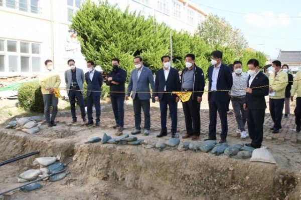 예결위 현지확인 사진자료.jpg