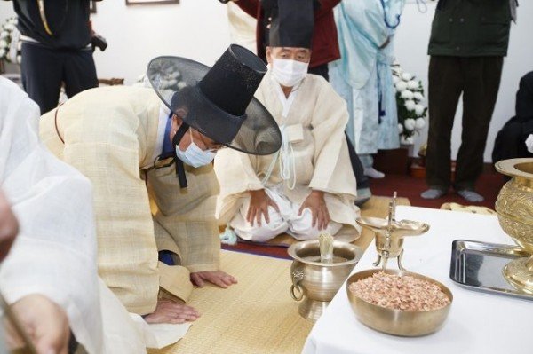 박대통령41주기추모제례 (3).jpg