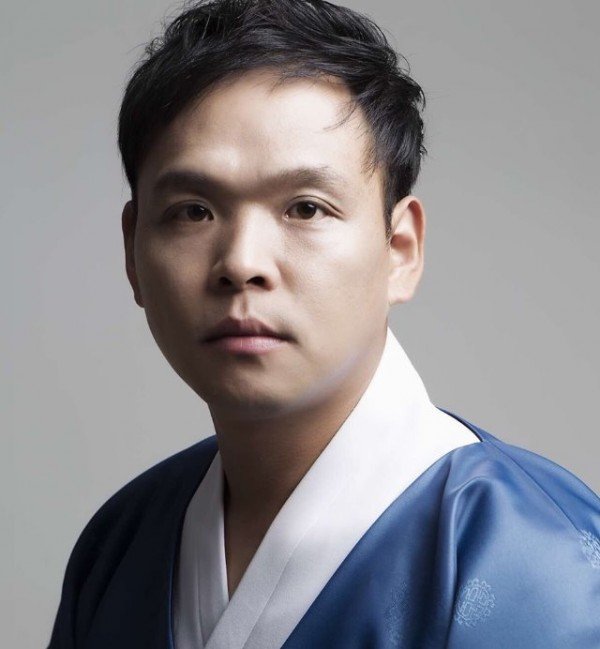 (2) 영남 풍물의 맥을 이어온 연희컴퍼니 비상의 주영호 단장 사진..jpg