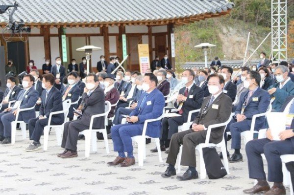 1030_인문가치포럼_개막식_(5).JPG