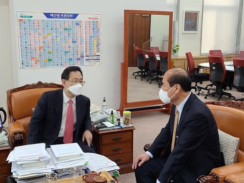 (기획예산담당관)강영석 상주시장, 국회 방문 국비 확보 총력 행보-1.jpg