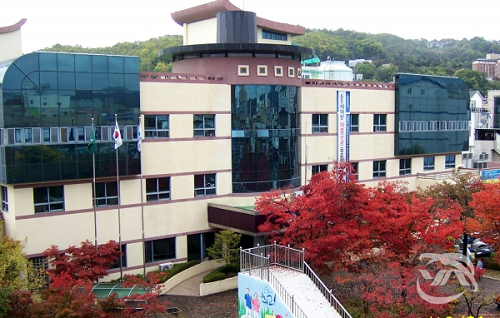 1119-1_더_추워지기_전에_독감_예방접종_맞으러_오세요(보건소_전경).jpg
