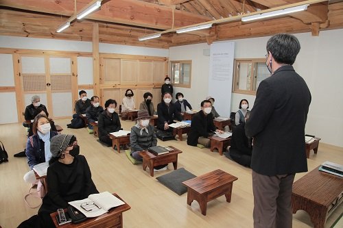 [관광진흥과]성리학역사관 교육프로그램 실시3.jpg