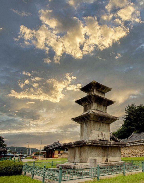 4.제12회 동상-허노익,탑.jpg