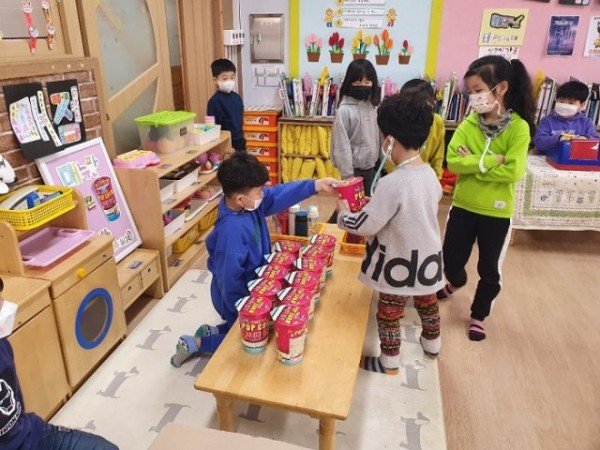 [오태초병설유] 영화관놀이2.jpg
