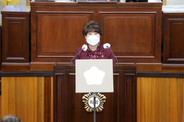 장미경 의원님 5분 발언.JPG