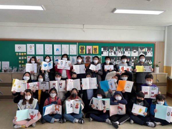 [구미신평초] 자율재능학교 그림책 제작 프로젝트1.jpg