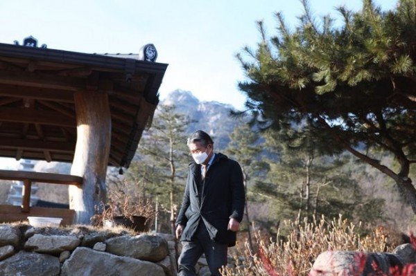 [사진뉴스] 김성조 경북관광공사 사장, 새해 ‘문경-충주 하늘재’ 관음정사 방문 (4).JPG