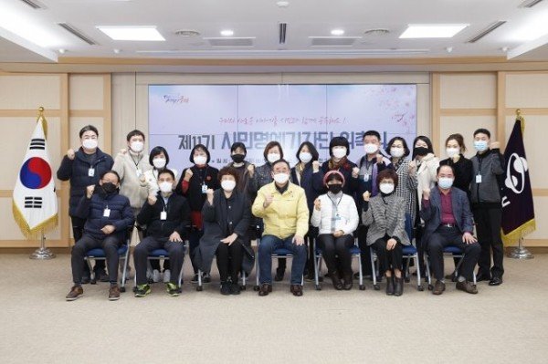 [홍보담당관실]제11기 구미시 시민명예기자단 위촉(사진추가)2.jpg