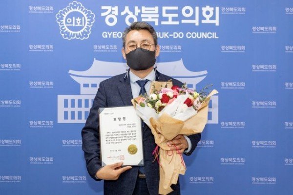 2021.03.05 오세혁,박정현 의원님 수상_12.jpg