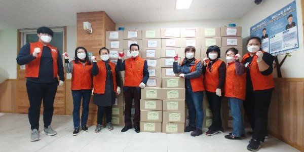 [새마을과]구미시종합자원봉사센터, 450가구에 먹거리물품 지원3.jpg