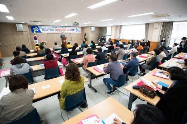 자원봉사대학 입교식1(전체).jpg