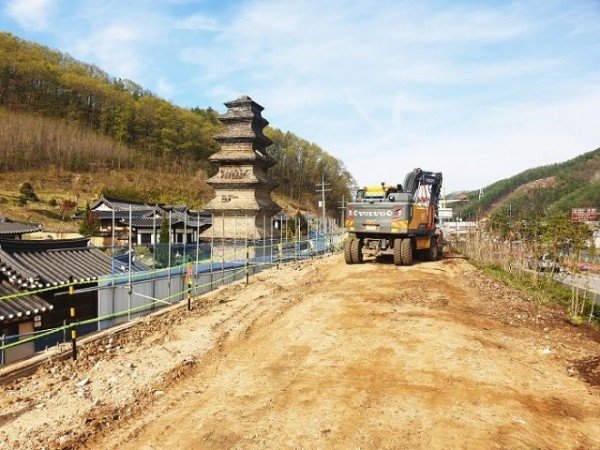 0420-1_임청각_복원사업_가시권에_들어와_(2).jpg
