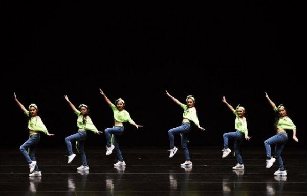 J.Belly&amp;Dance Academy는 지난 17일 보훈무용예술협회 구미시지부(지부장 오주신) 주관으로 구미문화예술회관 대공연장에서 ~ (1).jpg