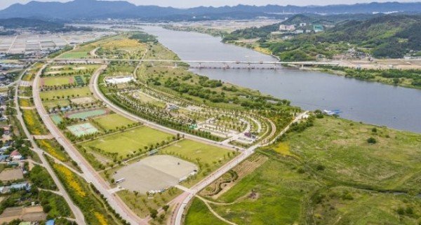 낙동강체육공원 전경(1).jpg