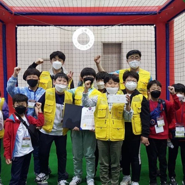 [구미신당초] 드론쇼코리아 유소년드론축구대회 우승 5월2.jpg