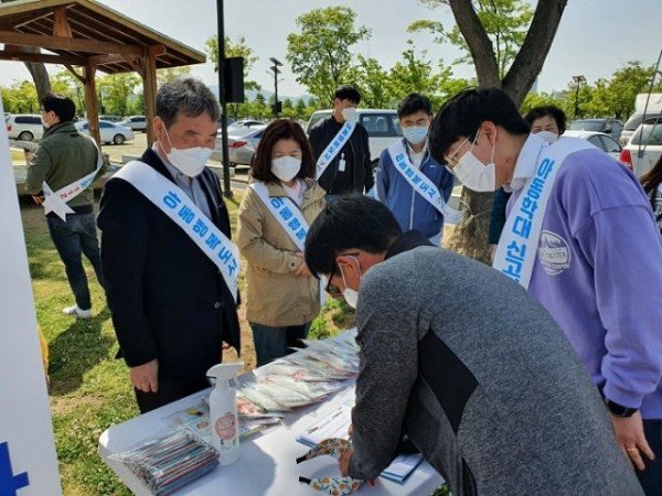 [아동보육과] 어린이날 맞이 아동학대예방캠페인 실시3.jpg