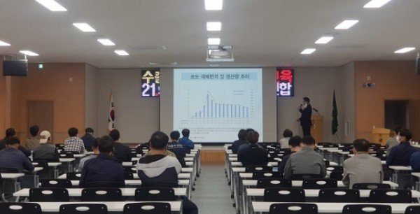 [유통마케팅과]교육 사진.jpg