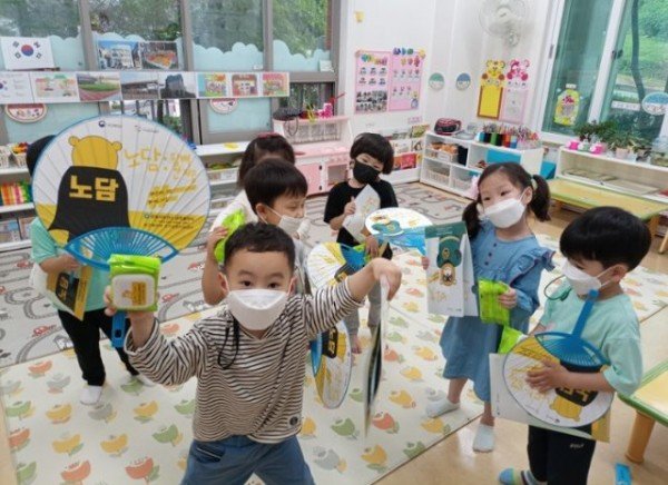 0606_어린이_건강(금연절주)_비대면_인형극_관람_(4).jpg