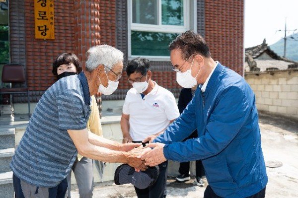 [노인장애인과] 구미시장, 경로당 운영재개 현장 방문1.jpg