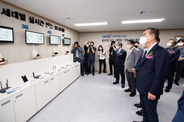 [신성장산업과] 5G 테스트베드 개소식 개최5.jpg