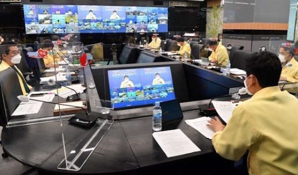 (9-2)_긴급방역대책회의.jpg