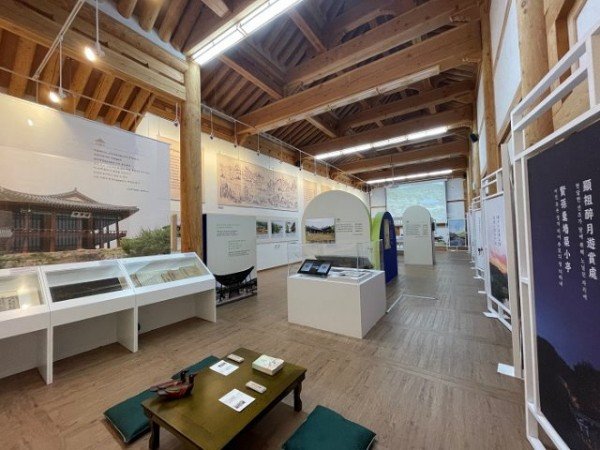 (상주박물관)상주경상감영공원 상산관 _영남 선비들의 삶과 꿈 누정에 담다_ 전시 모습 3.jpg