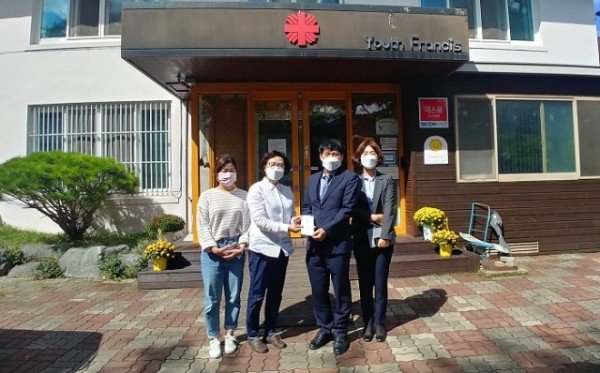 0916_경북북부보훈지청장__추석_명절_맞아_사회복지시설_위문.jpg