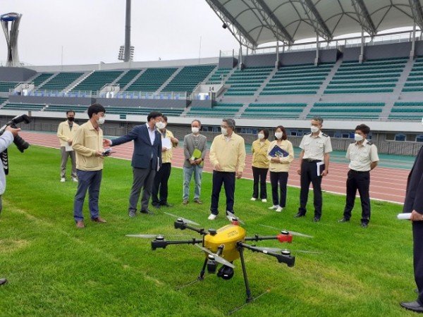 (14-2)드론활용_점검.jpg