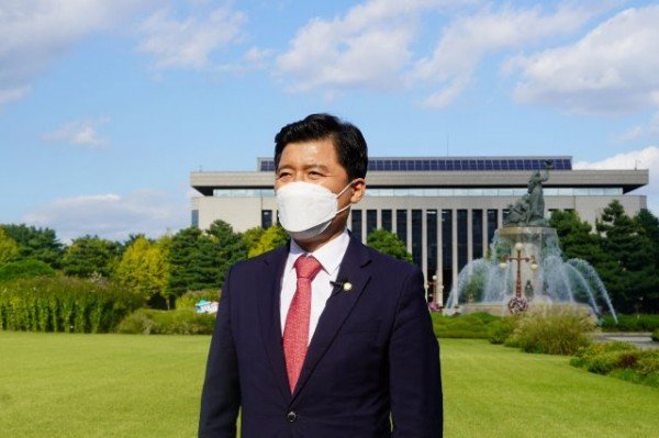 구자근 국회의원.jpg