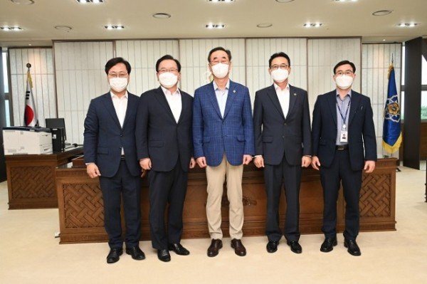 국무총리 면담6.jpg