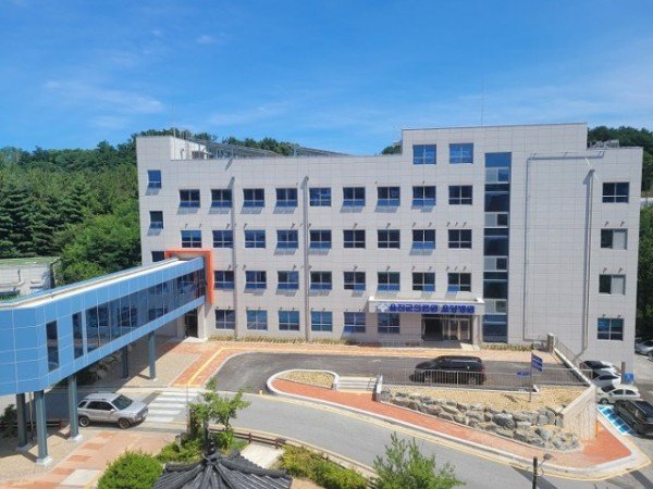 (4-1)울진군의료원요양병원_전경사진.jpg