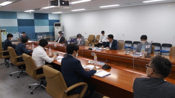 [신성장산업과]메타버스산업육성착수보고회3.jpg