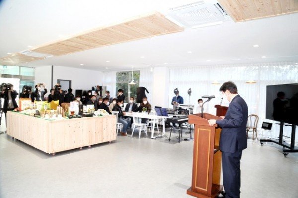 1022_시민_소통_공유_공간_안동찾기_협업센터_준공_(3).JPG