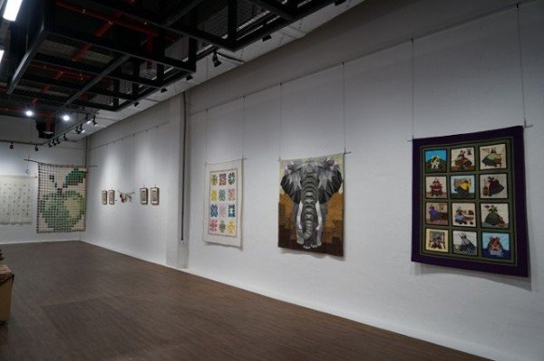 영주 7-레지던시 입주작가 교류전시회 전시사진 (2).JPG