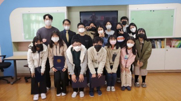 [비산초]-2021 영재학급 수료식 사진 1.jpg