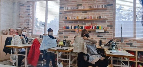 [경제기업과]다문화공동작업장에서 마음을 전달하다2.jpg