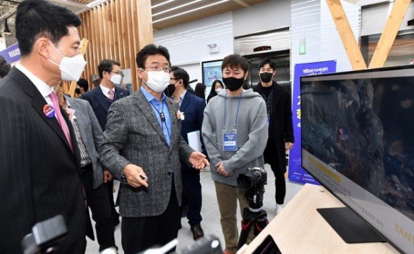 (1-4)경부가컨텐츠기업지원센터_개소식.jpg
