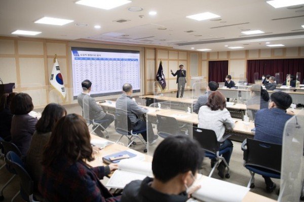 [기획예산담당관실]특례 시군구 용역 최종보고회3.jpg