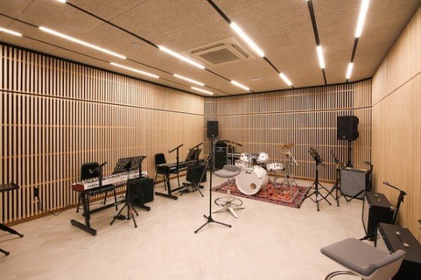 경북 음악창작소 합주실 사진.jpg