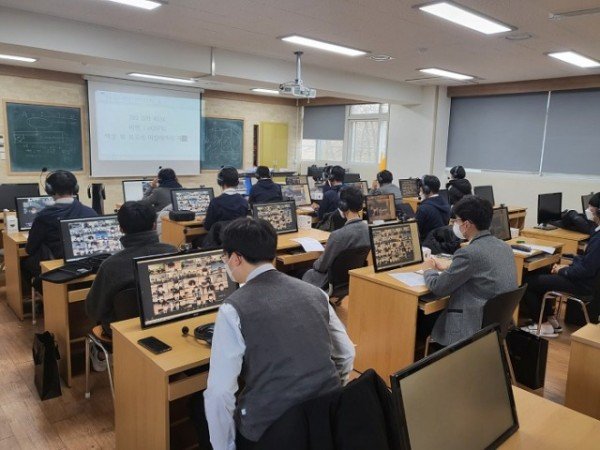 1222_안동시_중앙고-다카야마니시_해외_교류도시_학교간_문화교류_펼쳐(2).jpg
