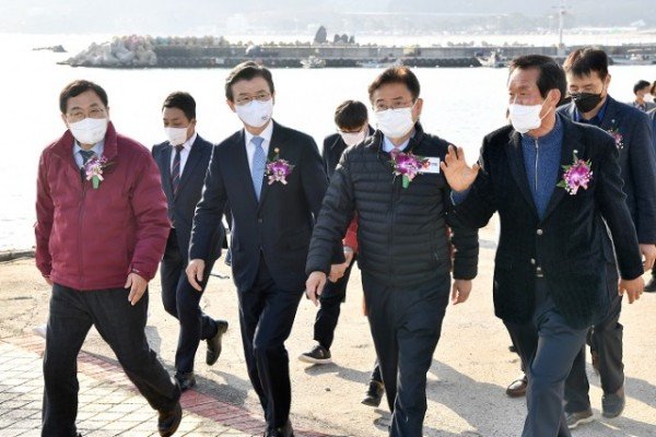 (1-5)수렴항_어촌뉴딜300사업_준공식2.jpg