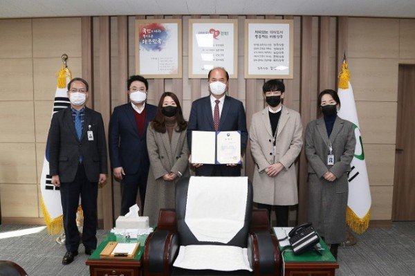 [기획예산담당관] 제안활성화 우수기관 행안부 장관상 수상.jpg